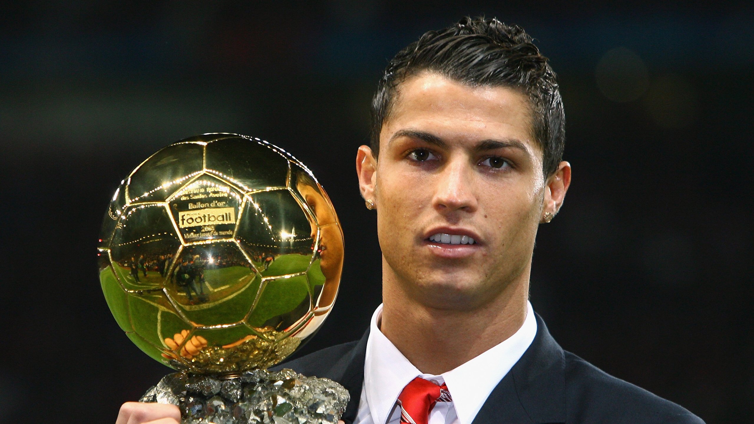 若日尼奥，威尔士用意大利节拍器，奏响塞内加尔的胜利之歌