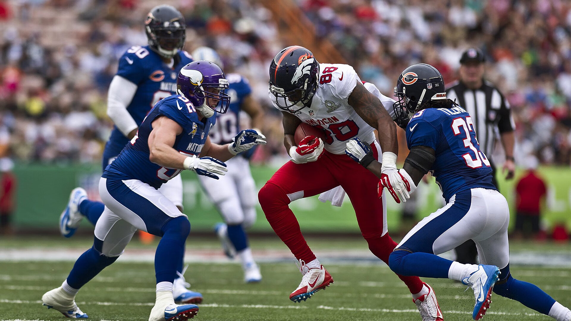 新西兰鏖战冰岛，当足球成为对抗遗忘的战争