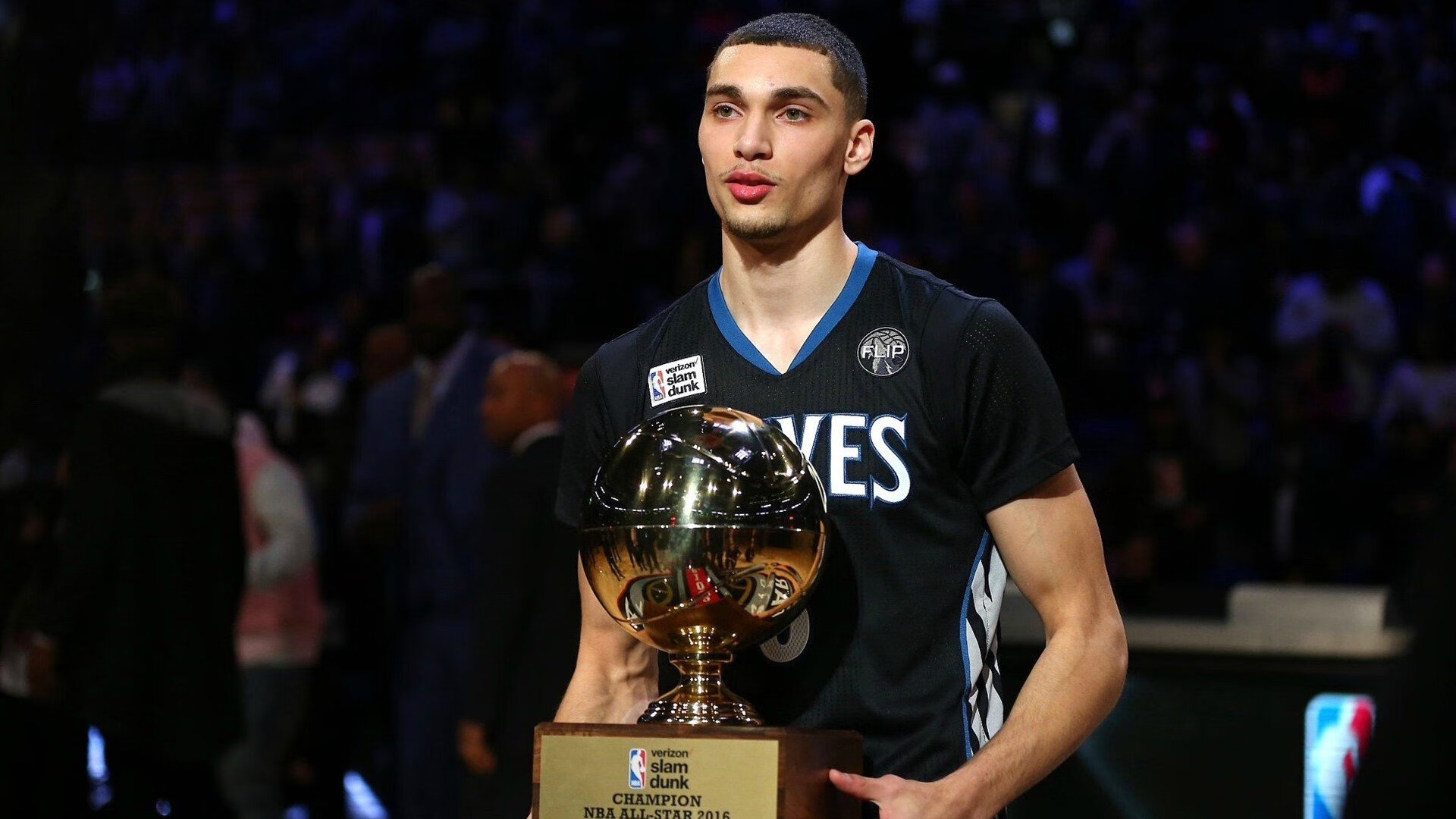 切特生涯之夜撕裂灰熊防线,奇才末节逆转诠释团队韧性